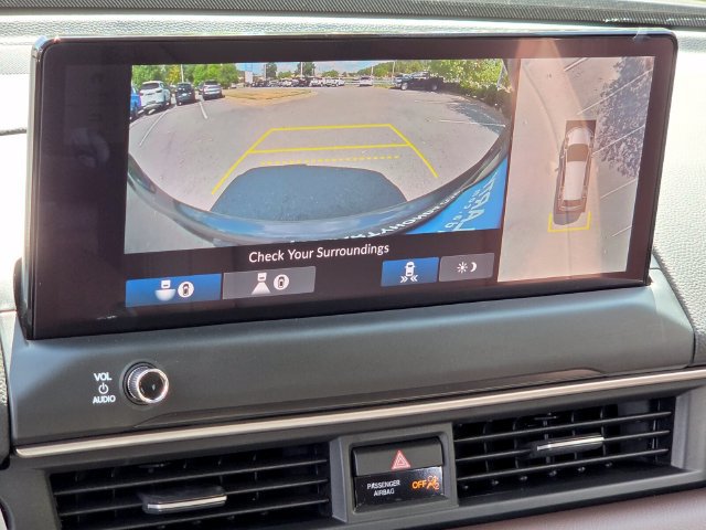 New 2026 Honda Pilot Touring image 17