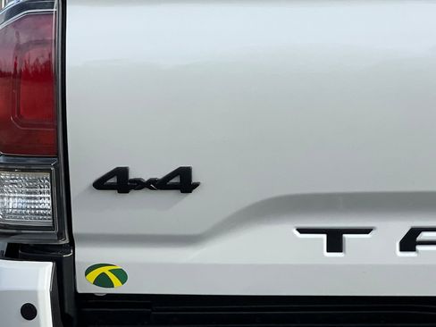 Used 2023 Toyota Tacoma Limited w/ Black Out Package (TMS) image 26