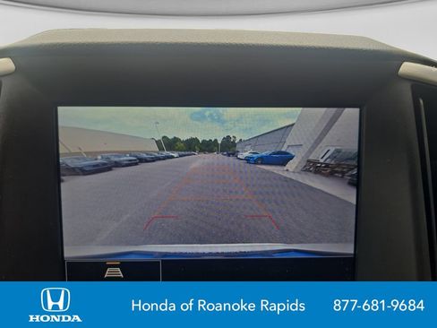 Used 2024 GMC Terrain SLT FWD image 22