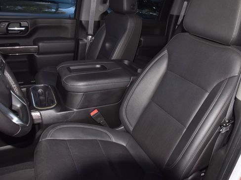 Used 2022 Chevrolet Silverado 2500 LTZ w/ LTZ Plus Package image 34