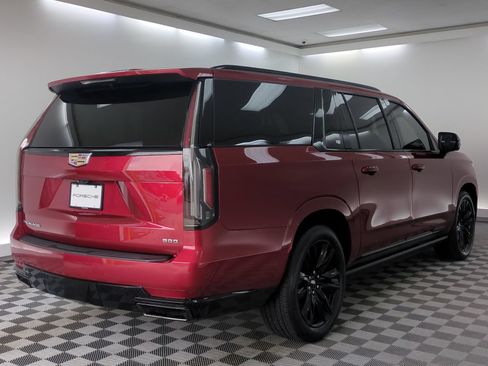 Used 2021 Cadillac Escalade ESV Sport w/ Driver Assist Tech Package AWD/4WD image 9