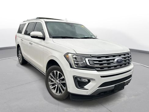 Used 2018 Ford Expedition Max Limited w/ Equipment Group 301A image 4