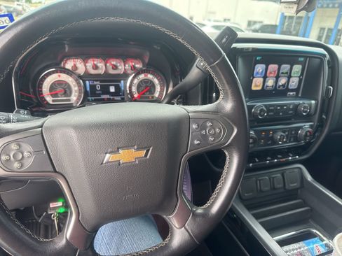 Used 2018 Chevrolet Silverado 1500 LT w/ All Star Edition image 10