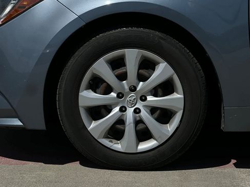 Used 2023 Toyota Corolla LE image 12
