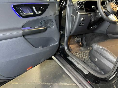 Certified 2026 Mercedes-Benz GLC 300 4MATIC image 21