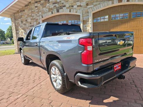 Used 2022 Chevrolet Silverado 1500 Custom w/ Safety Confidence Package AWD/4WD image 5