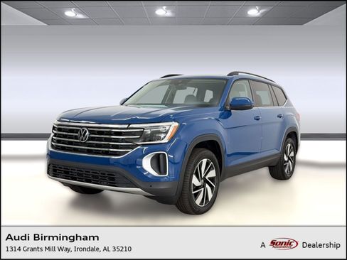 Used 2026 Volkswagen Atlas SE w/ Panoramic Sunroof Package FWD image 1