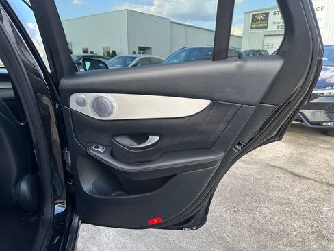 Used 2020 Mercedes-Benz GLC 300 GLC 300 image 28
