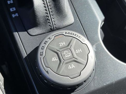 New 2025 Ford Bronco Big Bend w/ Black Diamond Package AWD/4WD image 18