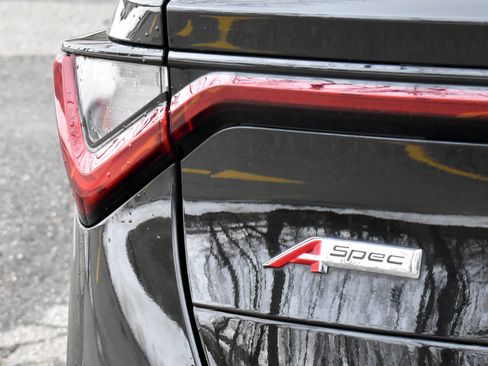 Used 2024 Acura ZDX A-Spec image 17