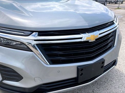 Used 2024 Chevrolet Equinox LT FWD image 34
