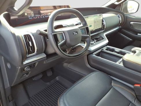 New 2025 Ford Expedition Tremor image 13