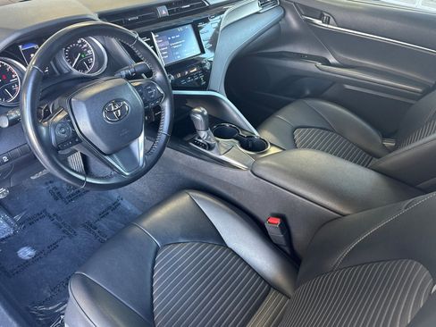 Certified 2019 Toyota Camry SE w/ Protection Package (Q2) image 9