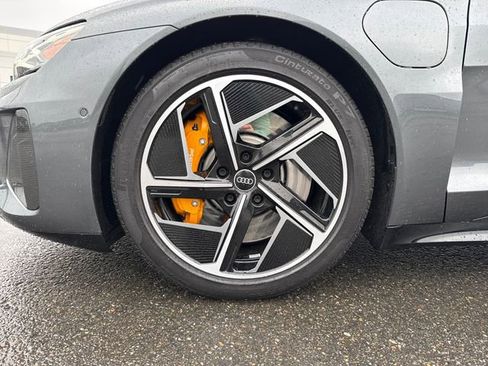 Used 2023 Audi RS e-tron GT w/ Carbon Performance Package image 29