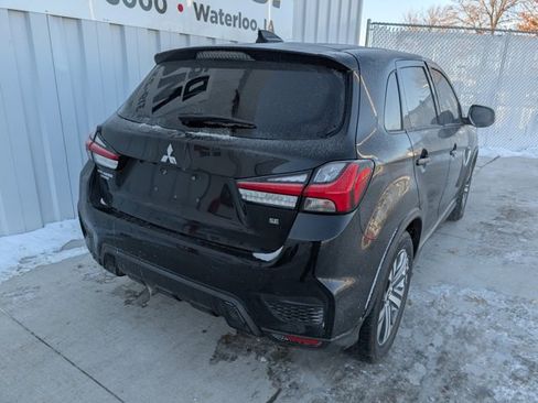Used 2021 Mitsubishi Outlander Sport SE image 15