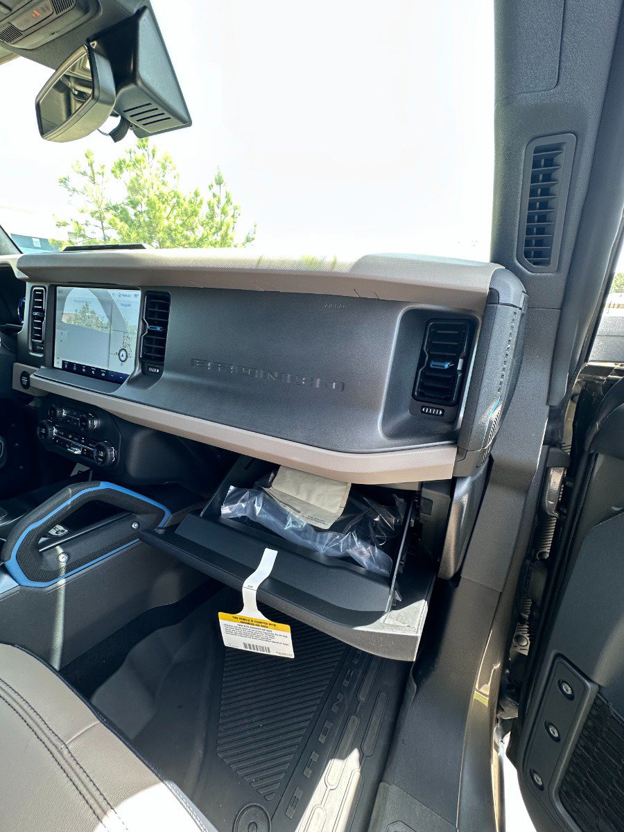 Used 2024 Ford Bronco Wildtrak AWD/4WD image 21