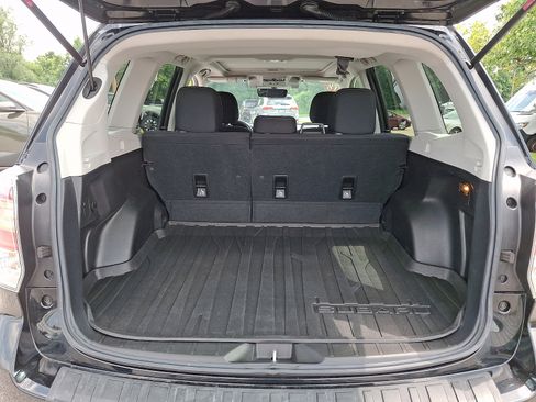 Used 2018 Subaru Forester 2.5i Premium AWD/4WD image 30