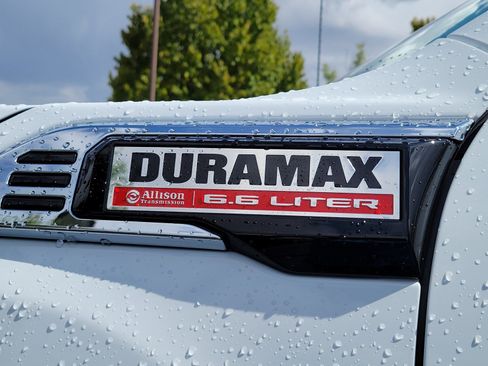 New 2026 GMC Sierra 2500 SLE w/ SLE Value Package; image 13