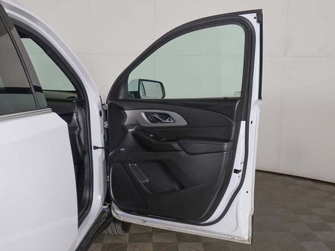 Used 2023 Chevrolet Traverse LT w/ LPO, Floor Liner Package AWD/4WD image 20