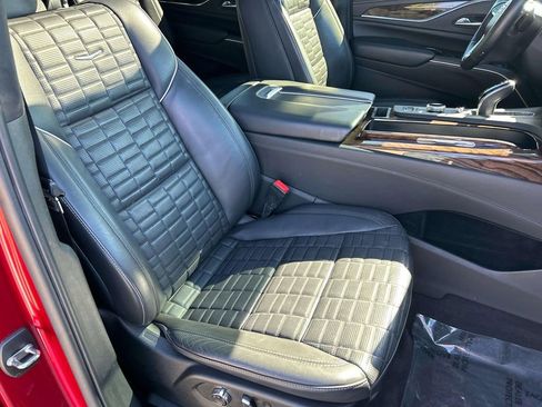 Used 2022 Cadillac Escalade ESV Sport Platinum w/ LPO, ONYX Package image 29