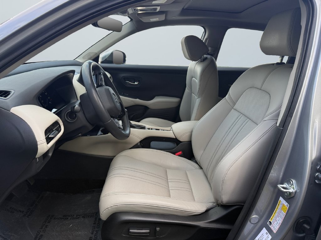 Used 2024 Honda HR-V EX-L image 9