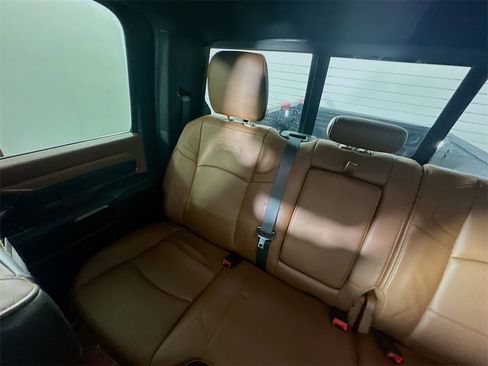 Used 2019 RAM 3500 Limited image 12