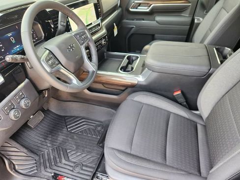 New 2026 Chevrolet Silverado 2500 LT w/ Trail Boss Package AWD/4WD image 4