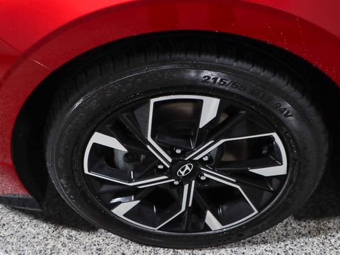 Used 2024 Hyundai Sonata SEL image 11