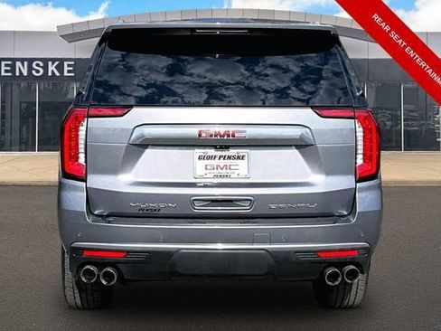 Used 2021 GMC Yukon Denali w/ Denali Premium Package AWD/4WD image 5