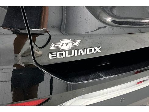 Used 2020 Chevrolet Equinox LT w/ Midnight Edition FWD image 37