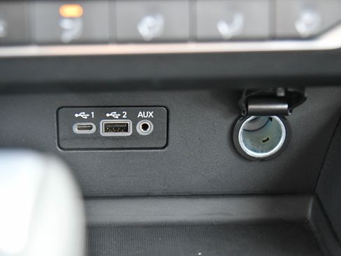 Used 2025 Nissan Altima 2.5 SV image 22