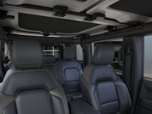 New 2026 Ford Bronco Outer Banks image 12