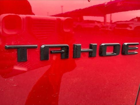 Certified 2024 Chevrolet Tahoe Z71 w/ Luxury Package AWD/4WD image 10