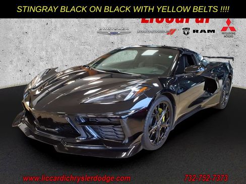 Used 2023 Chevrolet Corvette Stingray image 3
