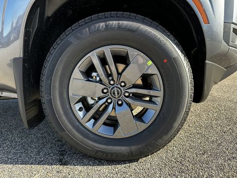 New 2026 Nissan Frontier SV w/ SV Convenience Package RWD image 12