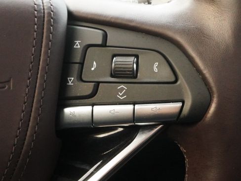 Used 2023 Cadillac Escalade V AWD/4WD image 14