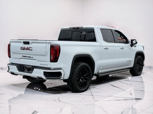 Used 2023 GMC Sierra 1500 Denali w/ Technology Package AWD/4WD image 5