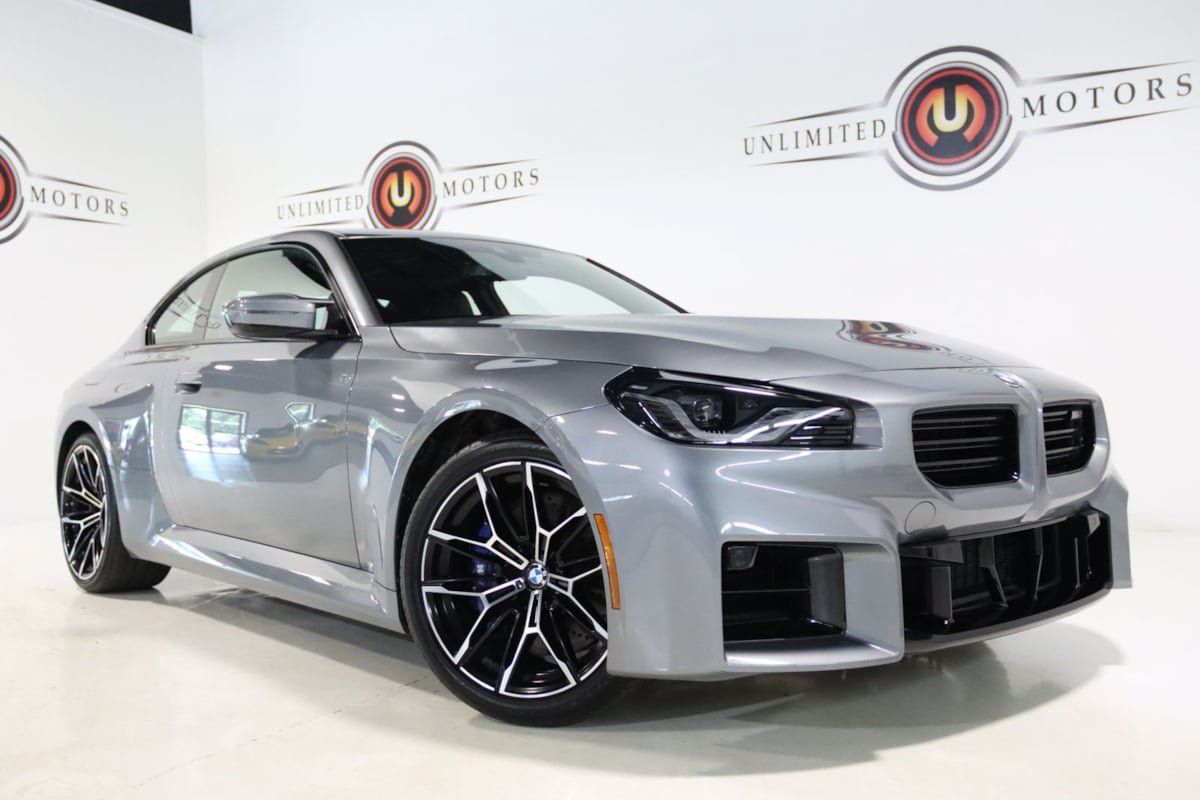 Used 2025 BMW M2 w/ Lighting Package RWD image 9