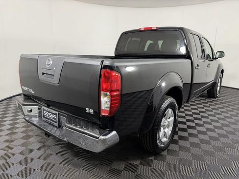 Used 2010 Nissan Frontier SE RWD image 5