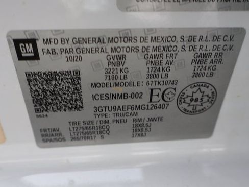 Used 2021 GMC Sierra 1500 4x4 Crew Cab w/ Sierra Value Package image 46