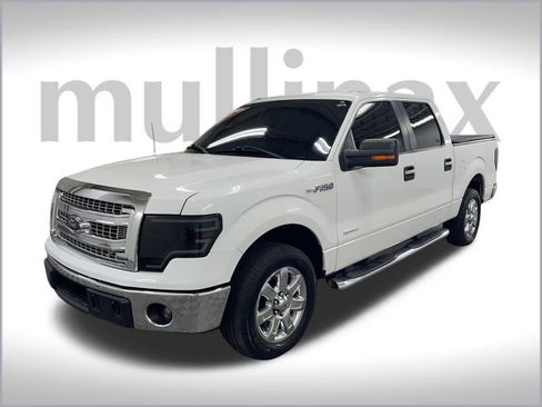 Used 2014 Ford F150 XLT w/ Equipment Group 302A Luxury image 12