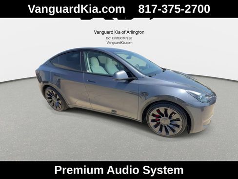 Used 2022 Tesla Model Y Performance AWD/4WD image 2