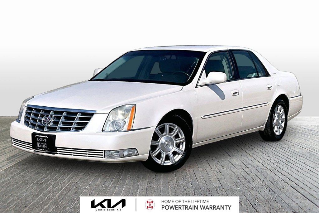 Used 2010 Cadillac DTS FWD image 1