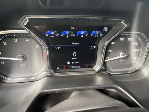 Used 2021 GMC Yukon XL SLE image 13