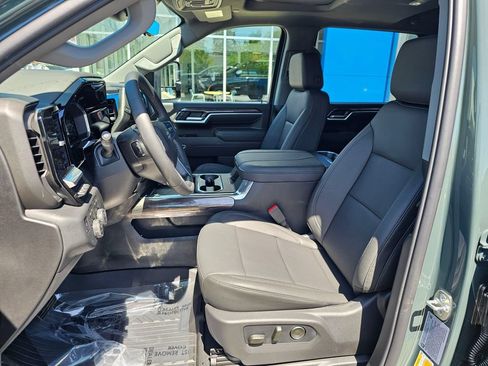 New 2026 Chevrolet Silverado 2500 LTZ w/ LTZ Plus Package AWD/4WD image 21