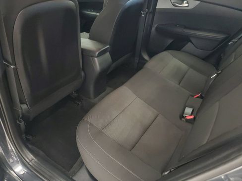 Used 2019 Kia Forte LXS FWD image 25