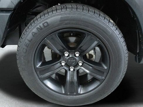 Used 2024 RAM 1500 Warlock AWD/4WD image 9
