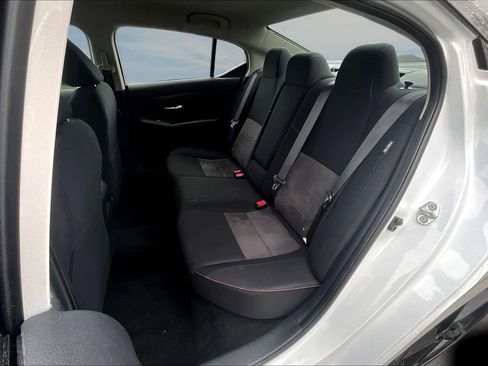 Used 2023 Nissan Sentra SR w/ Midnight Edition Package image 14