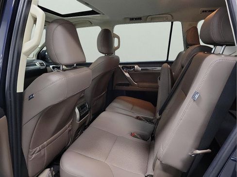 Used 2021 Lexus GX 460 Premium image 9