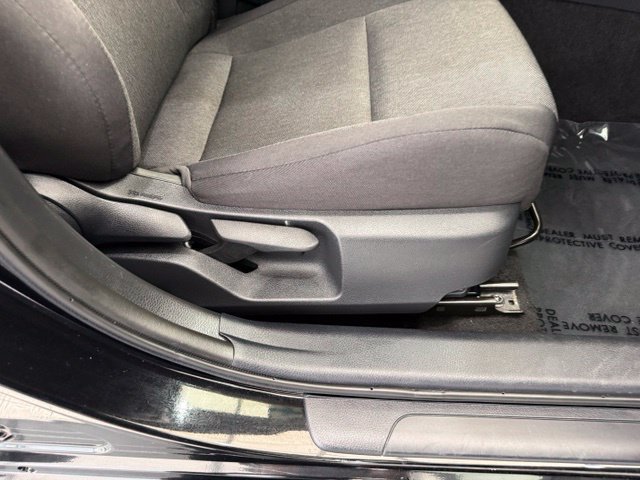 Used 2025 Toyota Camry LE FWD image 19